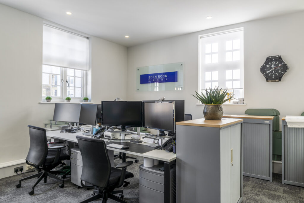 Lume - Eden Rock - Office Curator - SMALL-8